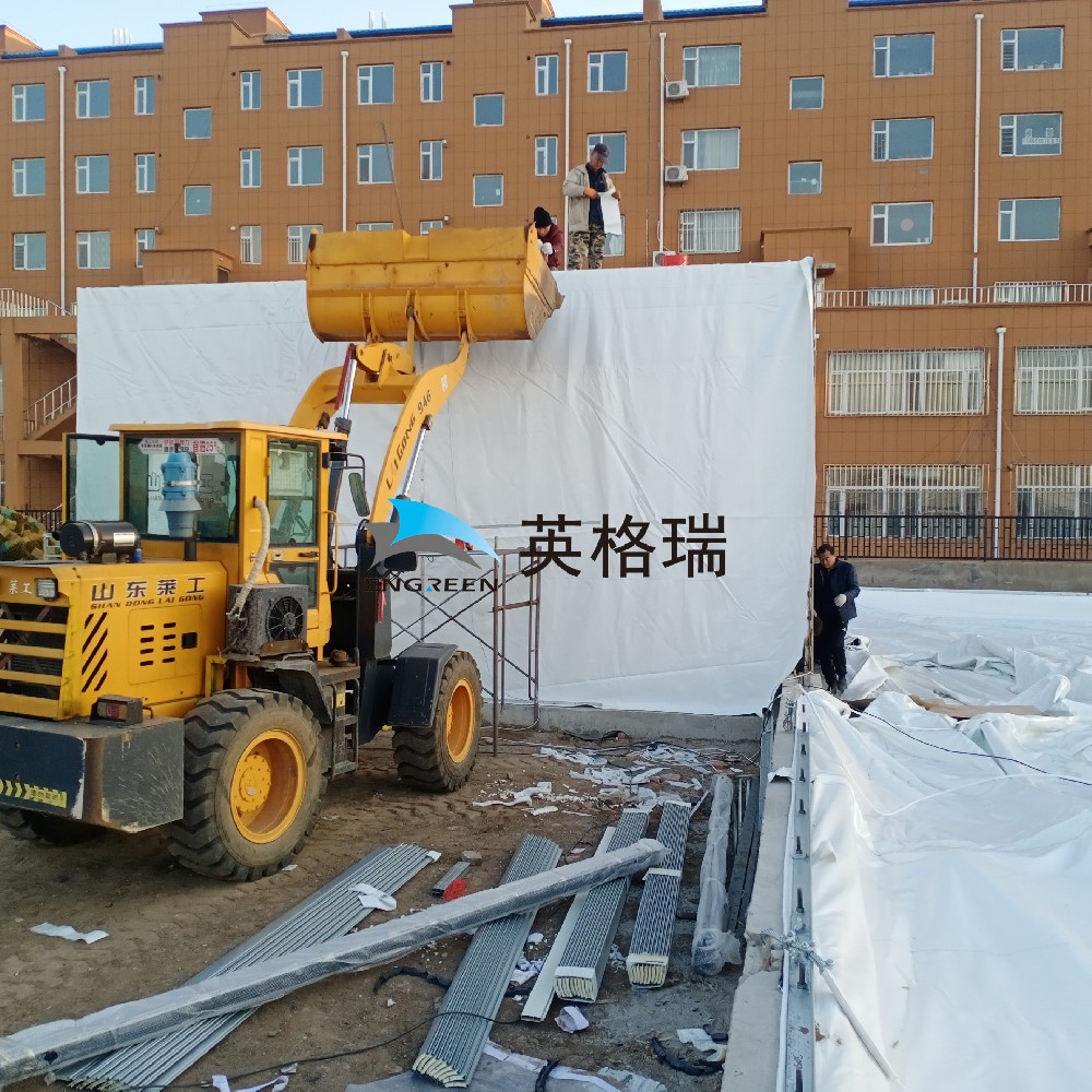 你知道建造一座合格的氣膜建筑，需要經(jīng)歷哪些施工步驟嗎？英格瑞氣膜帶你了解氣膜建筑的施工流程！